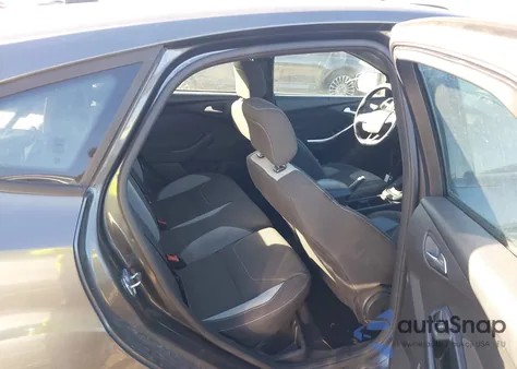 2018 Ford Focus St из США, поврежденный, VIN 1FADP3L94JL332540